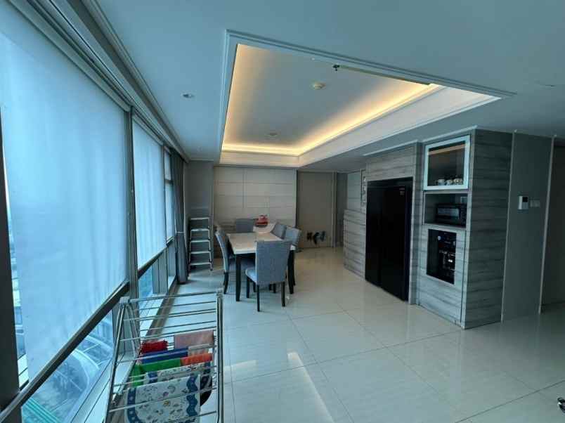 dijual apartemen la riz mansion