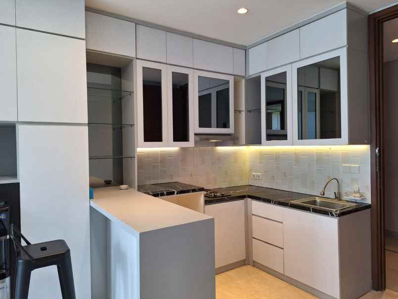 dijual apartemen rosebay graha famili