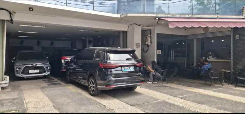 dijual cepat gedung perkantoran 3 lantai siap pake
