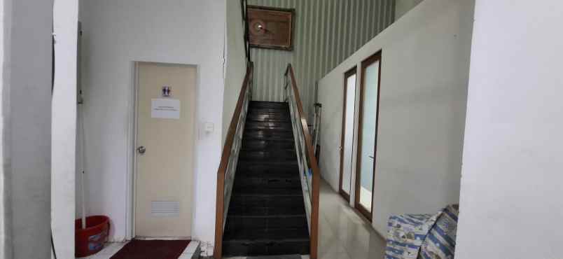 dijual cepat gedung perkantoran 3 lantai siap pake