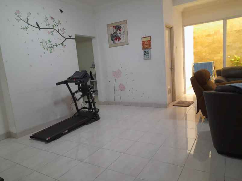 dijual cepat rumah 2lantai di janur elok kelapa gading