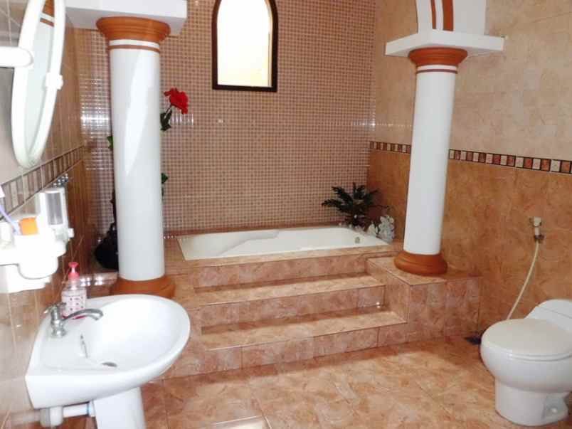 dijual cepat rumah di banjar wijaya kota tangerang