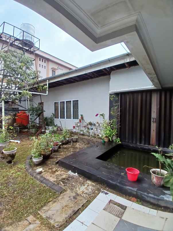 dijual cepat rumah mewah tengah kota
