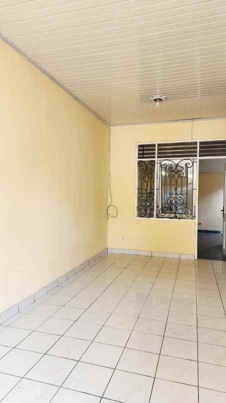 dijual cepat rumah siap huni metland transyogi cibubur