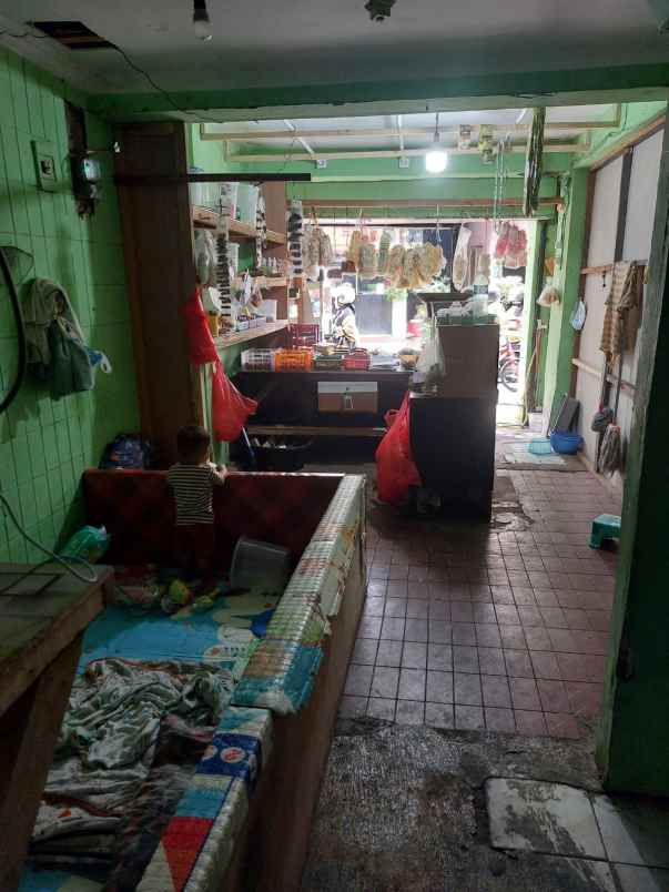 dijual cepat rumah tempat usaha letak strategis