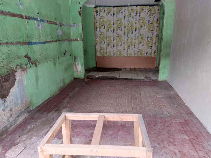 dijual cepat rumah tempat usaha letak strategis