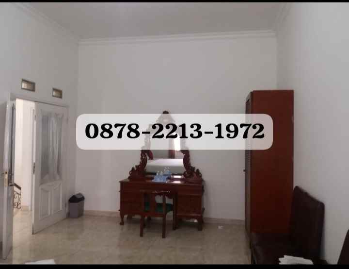 dijual cepat rumah villa dekat kampus uninus bandung