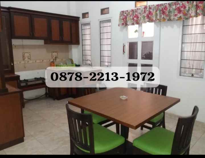 dijual cepat rumah villa dekat kampus uninus bandung