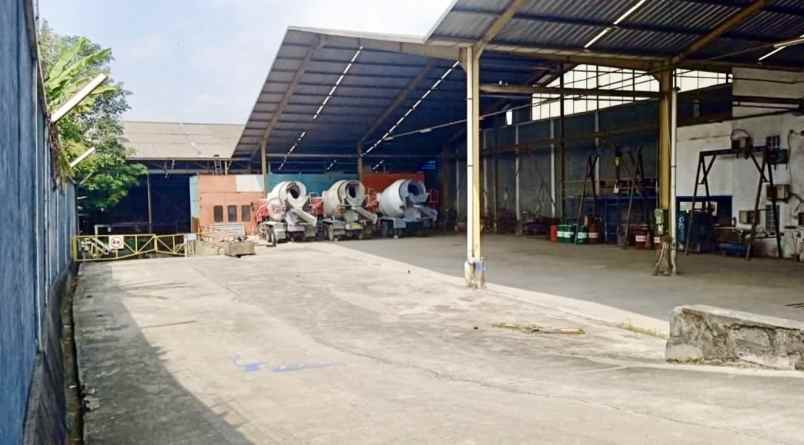 dijual gudang akses container di gunung putri bogor