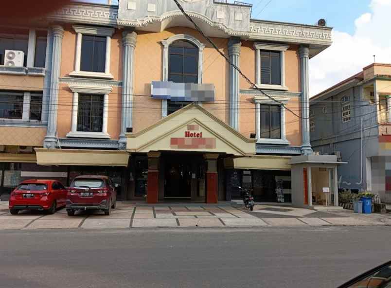 dijual hotel dangerakko kec wara kota