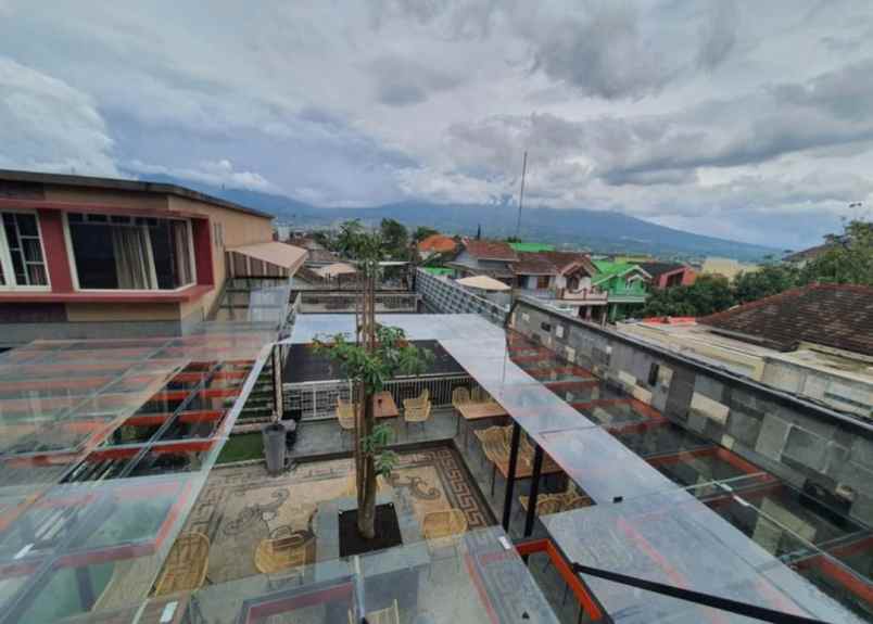 dijual hotel di batu