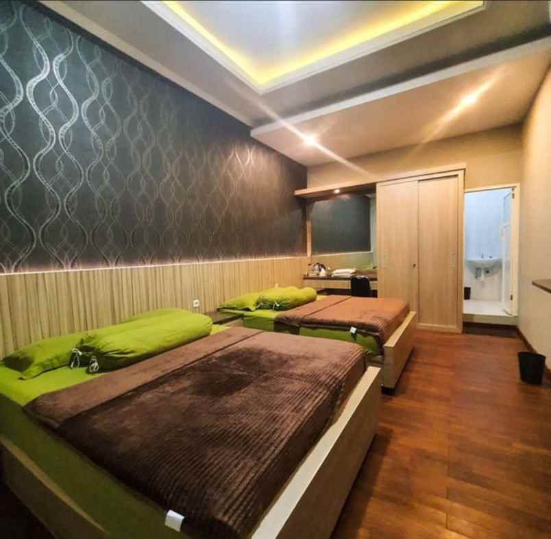 dijual hotel di batu