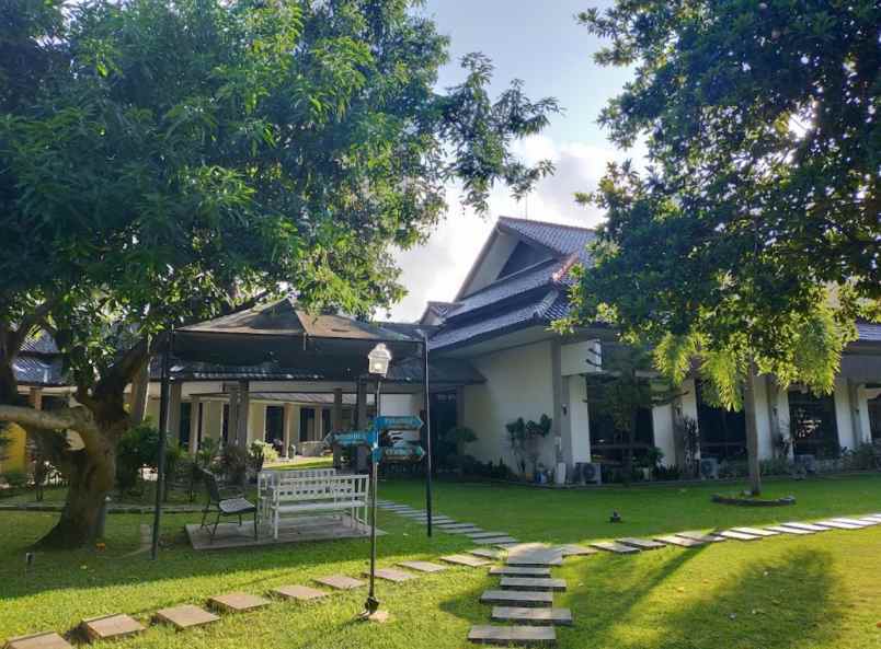 dijual hotel jl di panjaitan