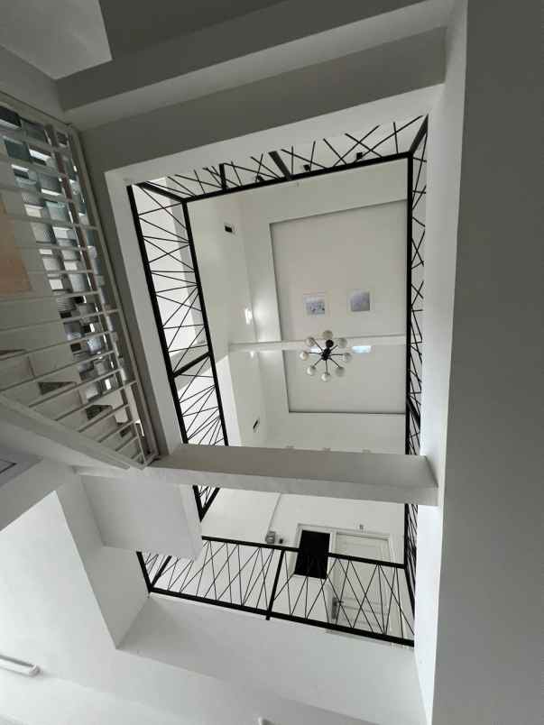 dijual kost aktif di majapahit pedurungan semarang