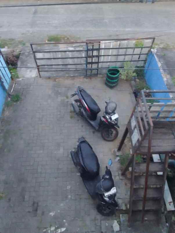 dijual kost di banjar dowo karangroto semtim semarang