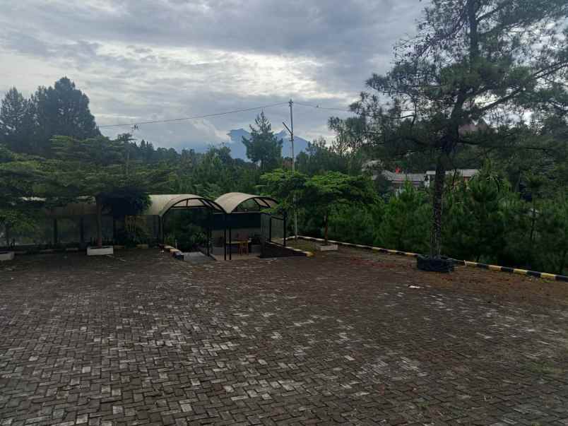 dijual lokasi tanah di jl akses sumarecon