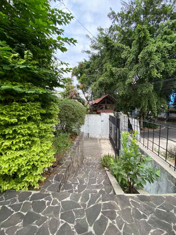 dijual mini gedung hook di duren sawit jakarta timur