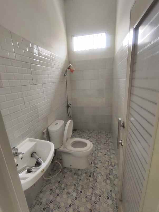 dijual murah rumah di utan kayu matraman jakarta timur