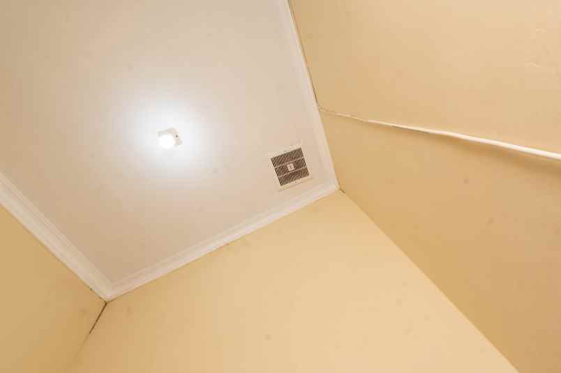 dijual quest house prospek investasi di caruban madiun