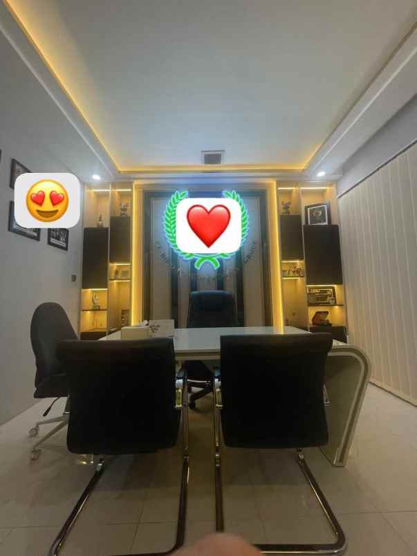 dijual ruko 2 lantai