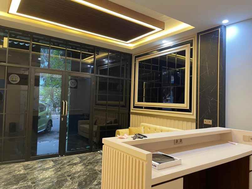 dijual ruko 2 lantai