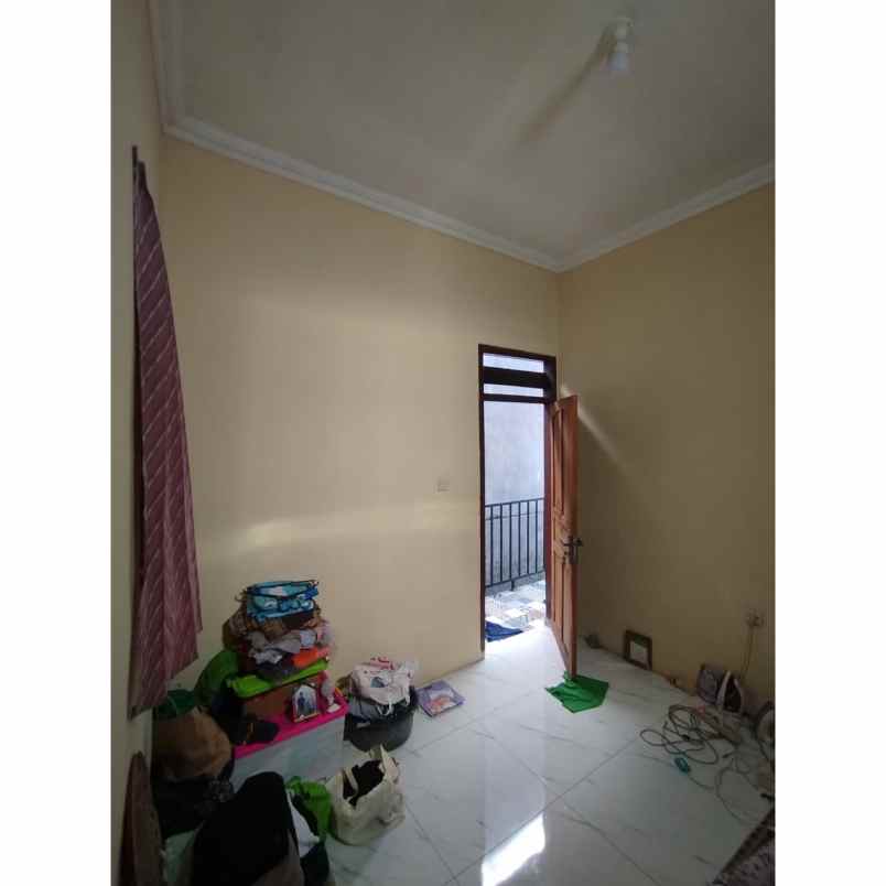 dijual ruko gudang kantor condongcatur kec depok kab