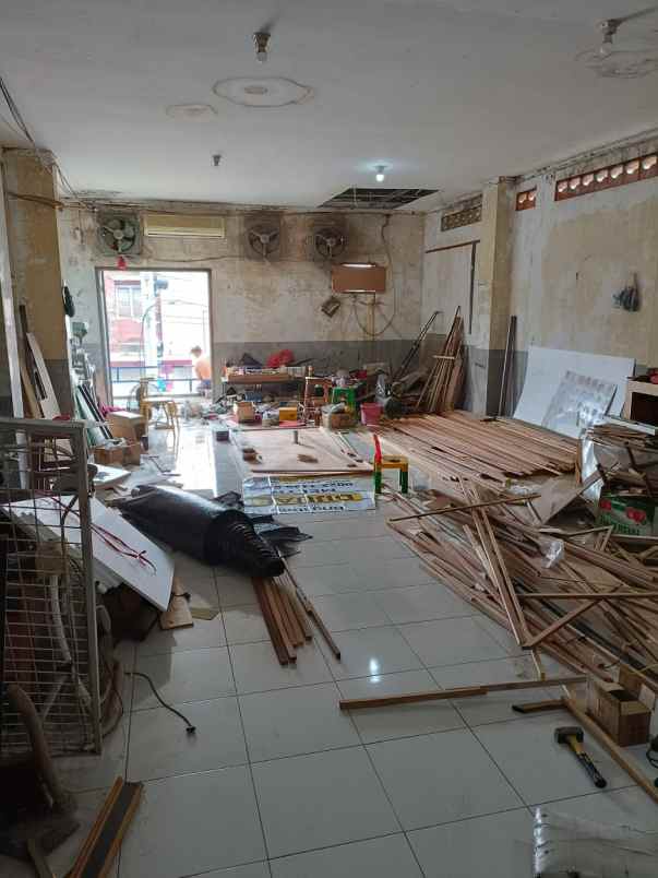 dijual ruko gudang kantor jl sultan agung no 60
