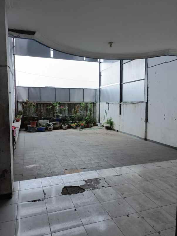 dijual ruko gudang kantor jl sultan agung no 60