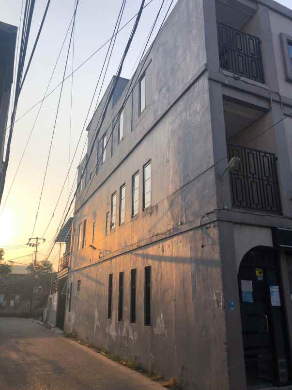 dijual ruko gudang kantor jl taman kopo indah sadang