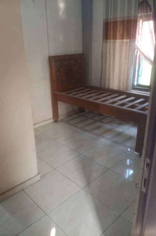 dijual ruko gudang kantor jl taman kopo indah sadang