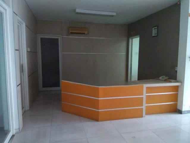 dijual ruko gudang kantor jln abu bakar ali kotabaru