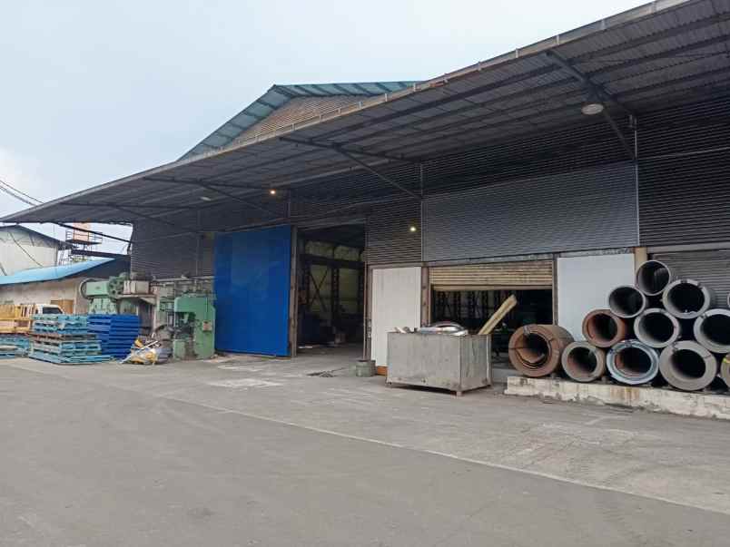 dijual ruko gudang kantor jual pabrik baja sangat