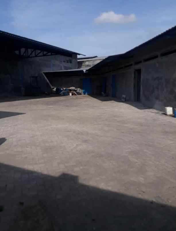 dijual ruko gudang kantor kec jetis kab mojokerto