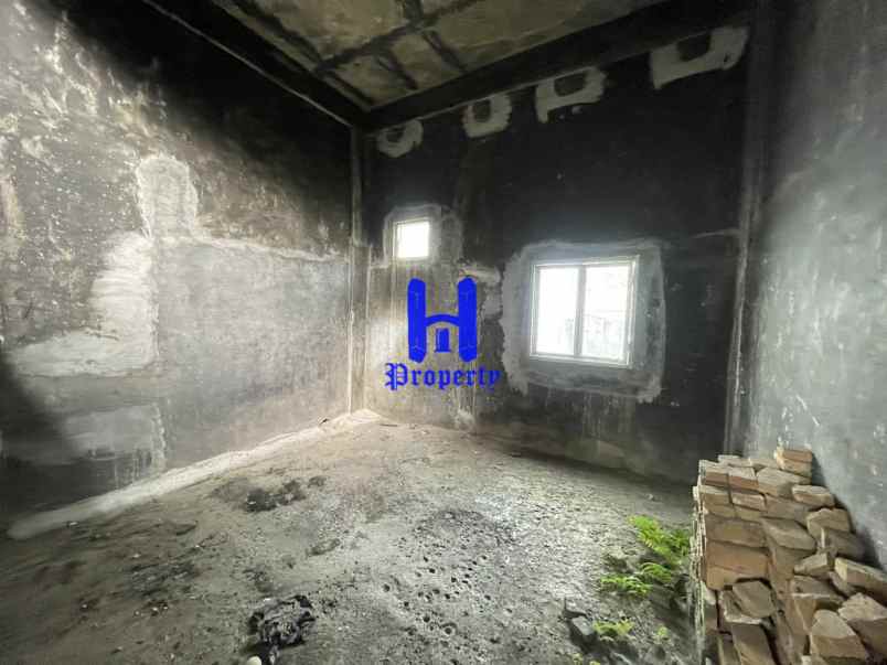 dijual ruko gudang kantor komplek denali jalan denai