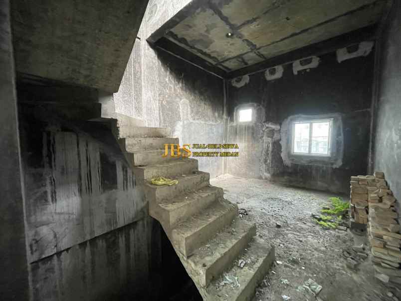 dijual ruko gudang kantor komplek denali jalan denai