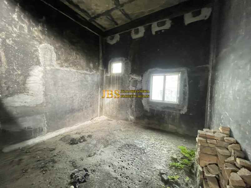 dijual ruko gudang kantor komplek denali jalan denai