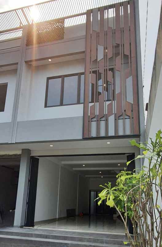 dijual ruko gudang kantor raya semolowaru tengah