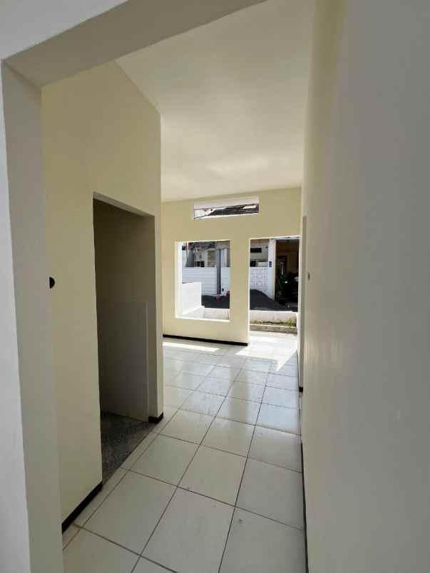 dijual rumah 1 lantai ready stock di singosari malang