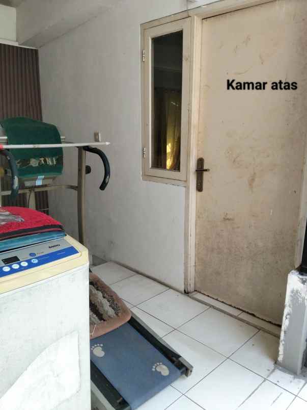 dijual rumah 1500000000