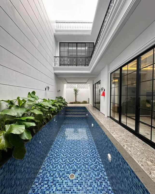 dijual rumah adhiyaksa lebak bulus