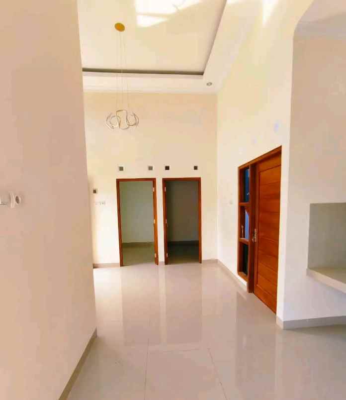 dijual rumah alun paseban