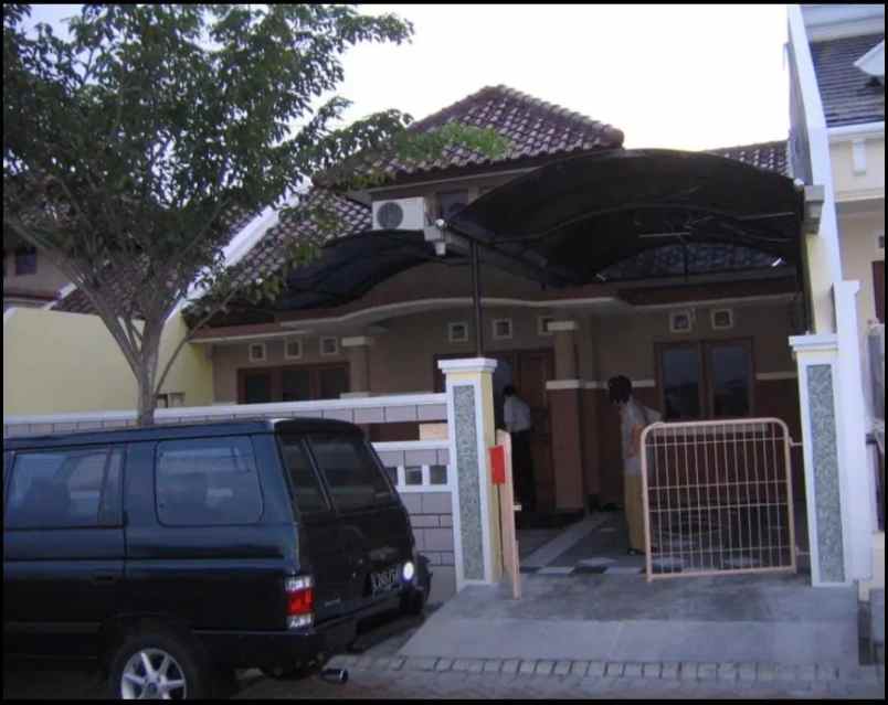 Murah Rumah Surabaya Galaxy Bumi Permai Araya Hitung Tanah Row Jalan 3