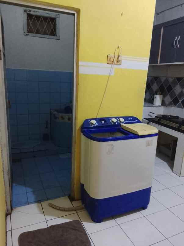 dijual rumah asri kawasan gas alam cimanggis depok