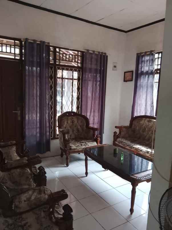 dijual rumah asri kawasan gas alam cimanggis depok