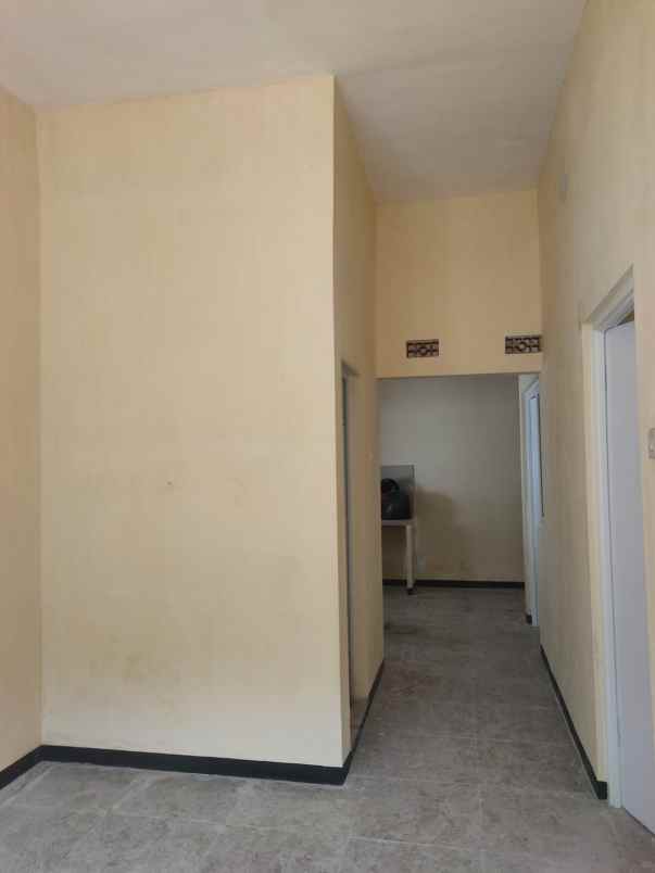 dijual rumah asrikaton