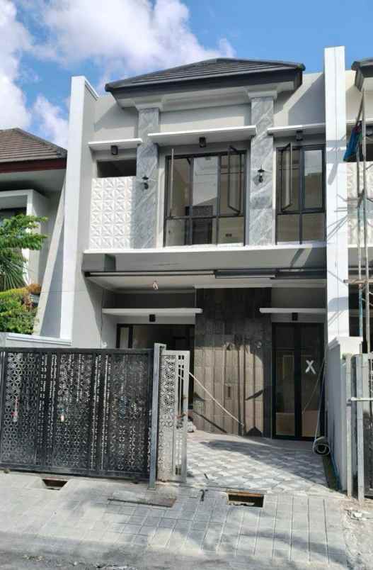 dijual rumah babatan pantai