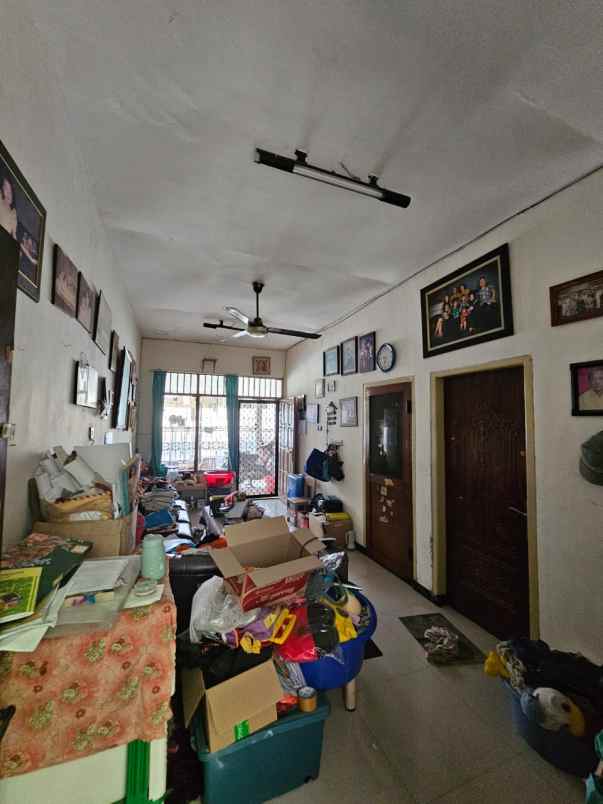 dijual rumah babatan pantai utara