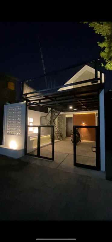 dijual rumah baru lokasi perumahan joyoagung malang