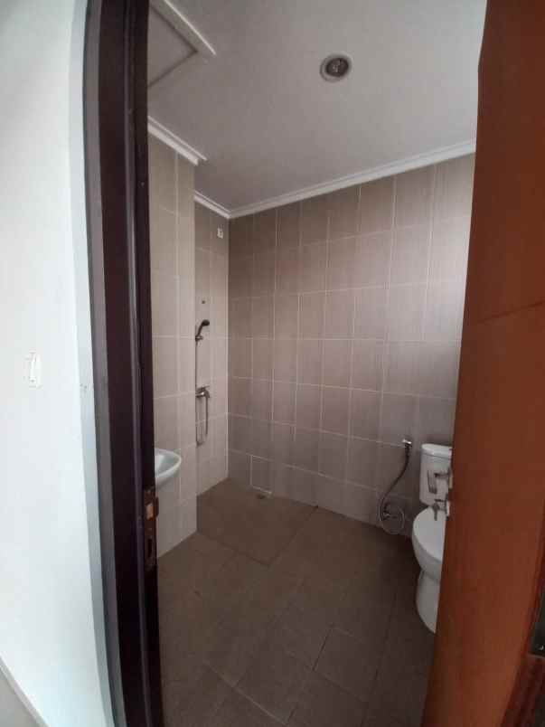 dijual rumah baru siap huni di ciganitri bandung