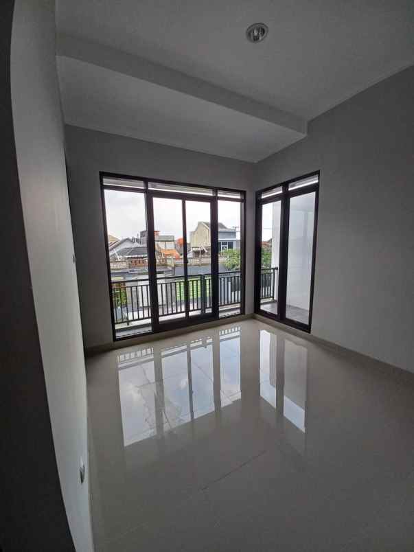 dijual rumah baru siap huni di ciganitri bandung